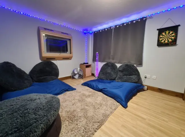 Villeneuve - Care Homes image 5