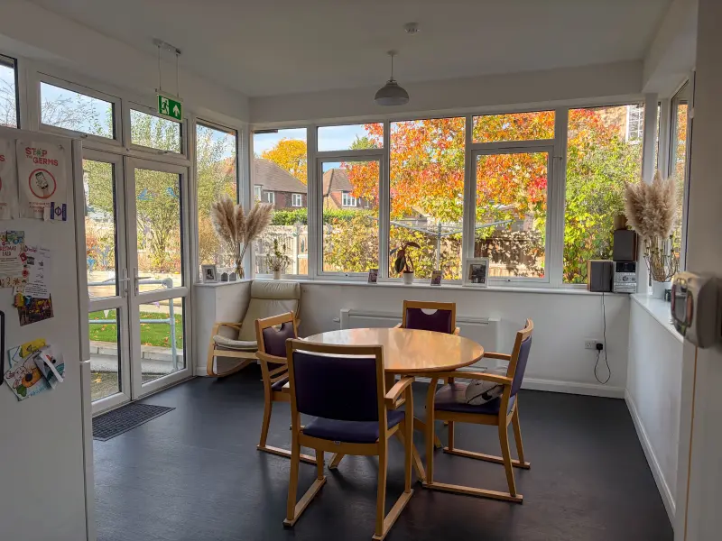 Surbiton - Surrey Support Service - Care Home in Surbiton, England