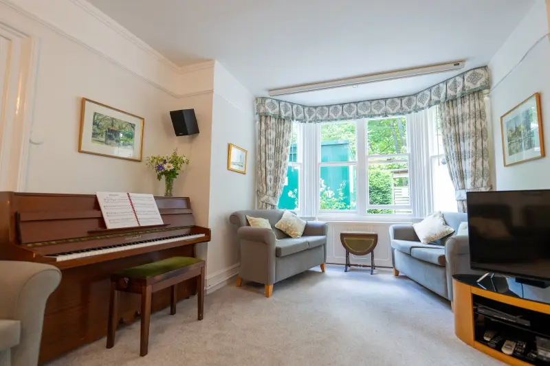 Coombe House - Care Home in Reading, England
