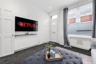 2 Bed home in Manchester - Supported Living image 2